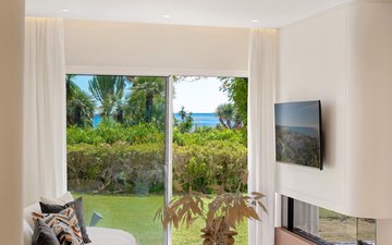 Property slide 10