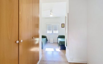 Property slide 39