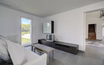 Property slide 25