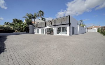 Property slide 55