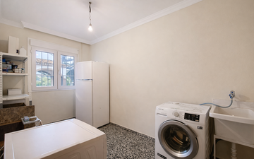 Property slide 44