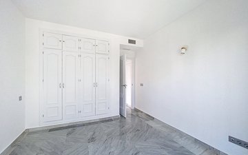 Property slide 39