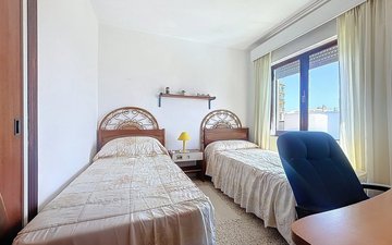 Property slide 19