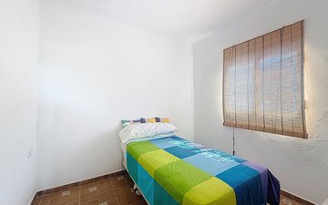 Property slide 19