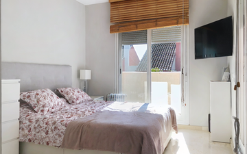 Property slide 25