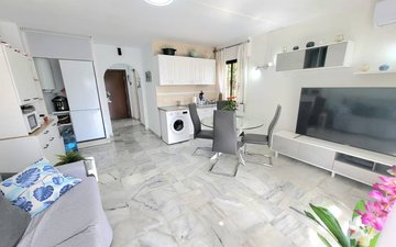 Property slide 4