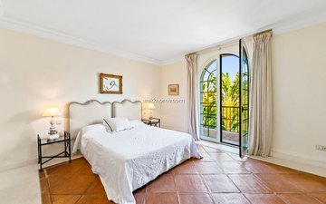 Property slide 18