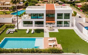 Property slide 10