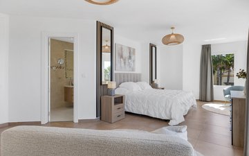 Property slide 16