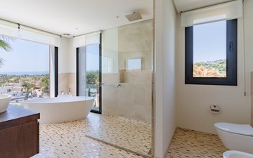 Property slide 21