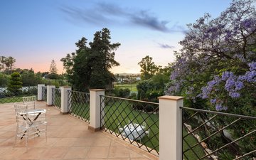 Property slide 10