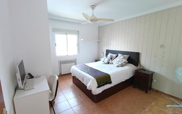 Property slide 14