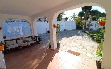Property slide 16