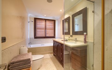 Property slide 20