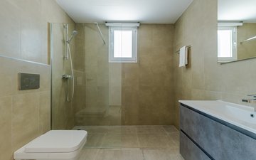 Property slide 16