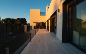 Property slide 15