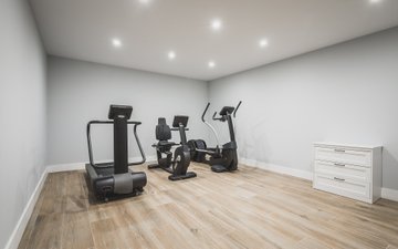 Property slide 24