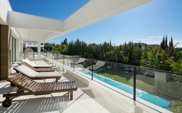 Property slide 19