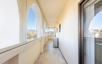 Property slide 14