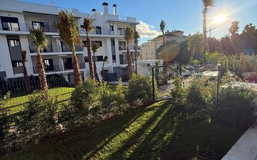 Property slide 18