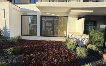 Property slide 21