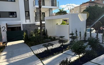 Property slide 20