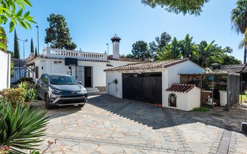 Property slide 30