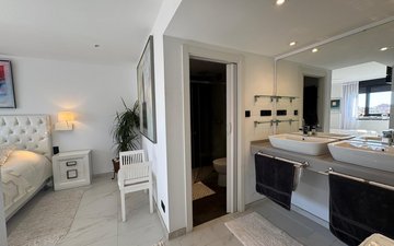 Property slide 24