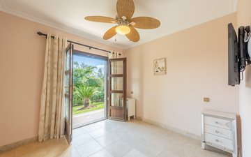 Property slide 41