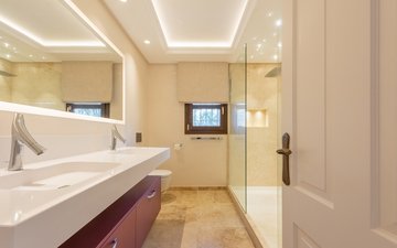 Property slide 39