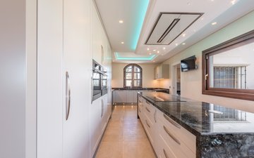 Property slide 10
