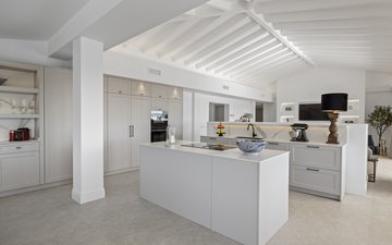 Property slide 20