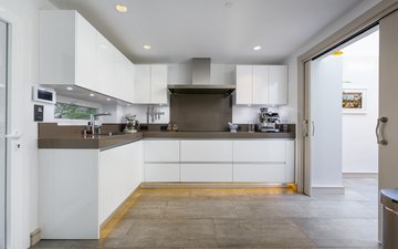 Property slide 31