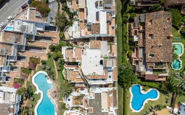 Property slide 31