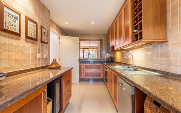 Property slide 17