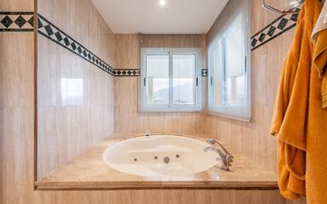 Property slide 27