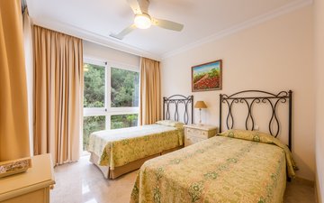 Property slide 22