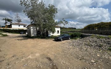 Property slide 6