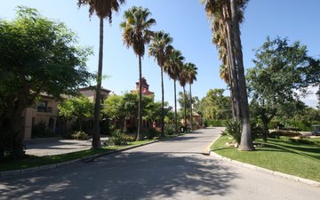 Property slide 36