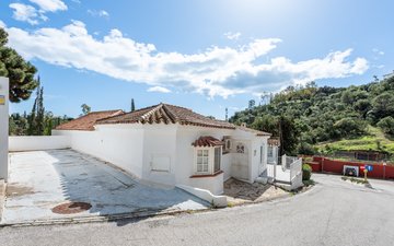 Property slide 30