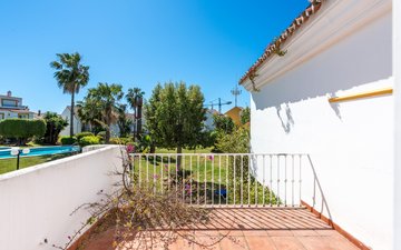 Property slide 20
