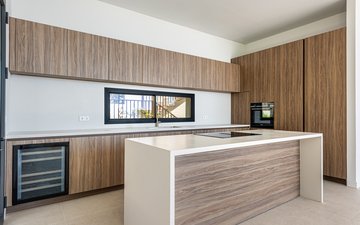 Property slide 7