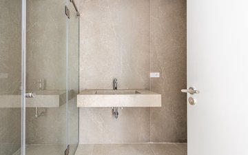Property slide 24