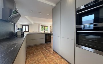 Property slide 8