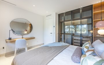Property slide 15