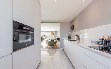 Property slide 10