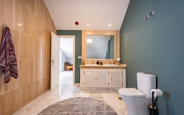 Property slide 20