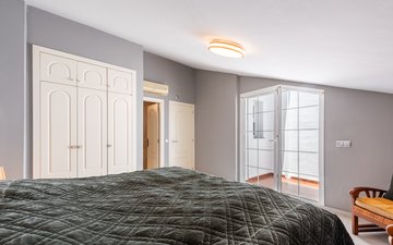 Property slide 18