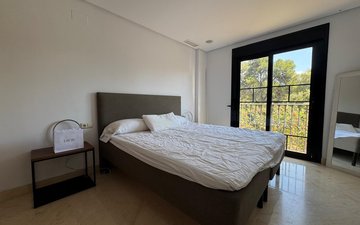 Property slide 18