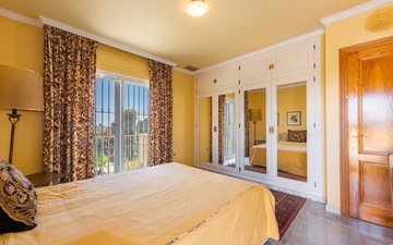 Property slide 17